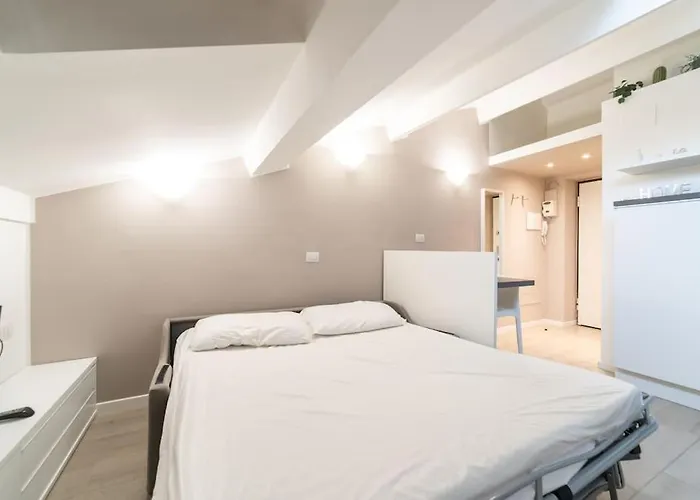 Intrho Flat Porta Romana Apartment *